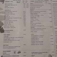 Breakfast menu at Almazen Cafe in Sevilla