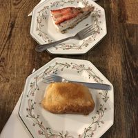 Strawberry and coconut cheesecake, and lemon drizzle cake 😋  at Wellbeing Lounge in Keighley