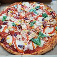 Pizza Fuego at Noah's Restaurant in Mainz