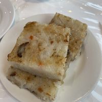 Radish cake was decent #Veganuary at Lotus Pond Vegetarian Restaurant in Scarborough