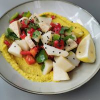 Dish of the day with legumes at Umami Good Food in Tenerife