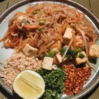 Pad Thai with tofu at Kahuna in Newquay