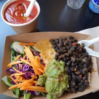 Daily menu / beetroot soup + burrito bowl at kastami'S in Vigo