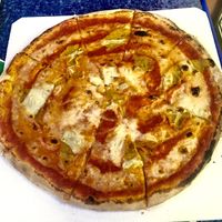 Happy pig  at Pizza Mia in Bologna