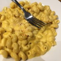 Mac n cheese at Mathilda's in Oshawa