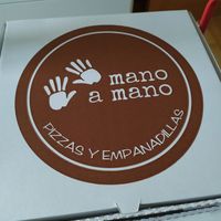 Card box delivery at Mano a Mano in Cartagena