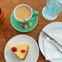 Coffee and Cake at Privé - Asian Civilisation Museum  in Central Singapore