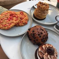 Cookies pralinés, Paris-Brest, Brioche chocolat & Forêt noire at Zoï Kitchen - La Boutique in Lyon