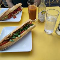 Breakfast 😁 at Zoï Kitchen - La Boutique in Lyon