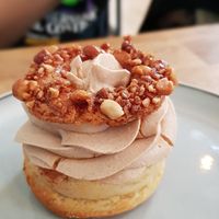 Paris brest cacahuete at Zoï Kitchen - La Boutique in Lyon