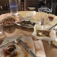 Mezze - butter beans, pitta bread, chick peas and mushrooms  at To Posperi in Rhodes