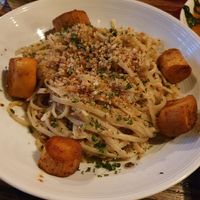 Linguine at Pura Vita in West Hollywood