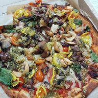 Yummy Vegan Pizza from Blaze Pizza 🍕  #Veganuary at Blaze Pizza in Marina