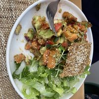 Mexican plate with guacamole and salad  at Happy Green Food in Saint-raphael