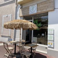   at Happy Green Food in Saint-raphael