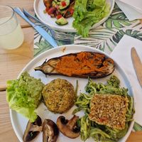  at Happy Green Food in Saint-raphael