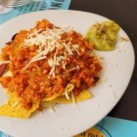 Nachos con carne picada y queso veganos at Geltoki in Zarautz