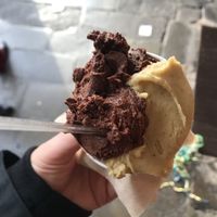 Pistacchio vegano + cioccolato   at Gelateria Gnam Gnam in Padua