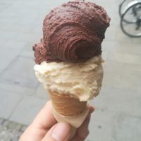 Cacao Massa e Mandorle di Sicilia at Gelateria Gnam Gnam in Padua