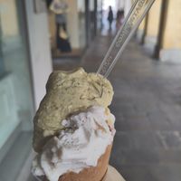 Parfums pistache et amande at Gelateria Gnam Gnam in Padua
