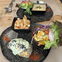 Platos variados  at Lo de Ponxe En El Kinto Pino in Valencia