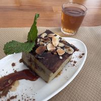 Tarta de matcha con naranja y te  at Lo de Ponxe En El Kinto Pino in Valencia