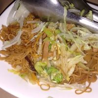 Fried noodles, lots of vermicelli and very little else at Eight Treasures Vegetarian 八宝素食馆 in Central Singapore