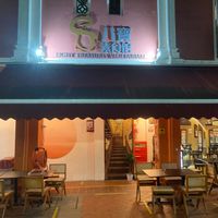 Main facade at Eight Treasures Vegetarian 八宝素食馆 in Central Singapore