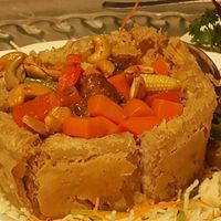 Mixed Vegetables Crispy Yam Ring at Eight Treasures Vegetarian 八宝素食馆 in Central Singapore