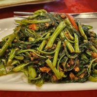Stir-fried water spinach (hot!) at Eight Treasures Vegetarian 八宝素食馆 in Central Singapore