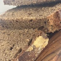 Bread with salted olive oill  at Maiolica in Sifnos