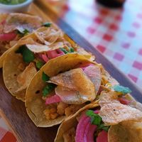 Tacos veganos, ricos, ricos... at La Verduleria in Tenerife