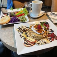 Pancakes and Hummus at Coffee House in Salzburg
