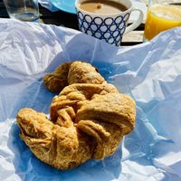 🌟🌟🌟🌟🌟-huge!   at Pasteleria Conchin in Valencia