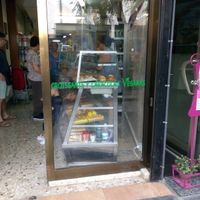 Veganas! at Pasteleria Conchin in Valencia