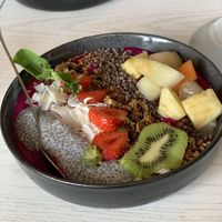 Passionfruit-Smoothie-bowl cold   at Berge in Garmisch Partenkirchen