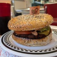 Cheeseburger at American Dream Diner in Geneva