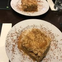 Crumble de maçã  at Green Pepper in Lisbon