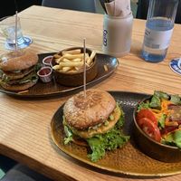 Falafel Burger & Burger des Monats at Zweite Heimat in Passau