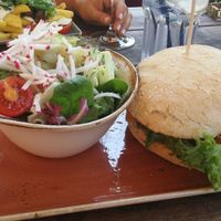 Vegan burger at Peter Pane - Leopoldstrasse in Munich