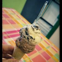 Vegan ferrero rocher, oreo, vegsn corn (not gluten free) at Heladeria Oasis in Tenerife