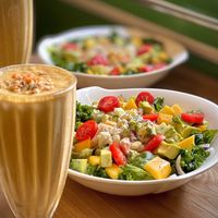 Pure goodness minus the guilt. Just enough calories for the day. 💪  at Puffin Cafe in Macau