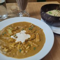 Butter "Chicken" with cauliflowers, Chickenpeas and Brown rice at Puffin Cafe in Macau