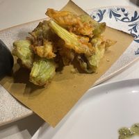 Vegan fried pumpkin flowers (so lightweight!!)  at Ambrosia in Cortona