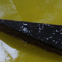 Raw cake at Imagine Café in Paris