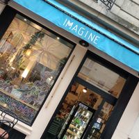 facade at Imagine Café in Paris