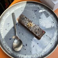 Cake  at Imagine Café in Paris