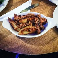 Jackfruit Topped Wedges at New Inn in Worcester
