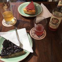 Bière - Cheesecake - Limonade rhubarbe - Oreo cake vegan at Brettle in Ulm