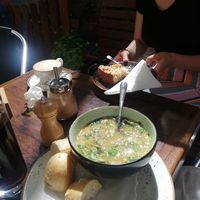 Linsensuppe & Apfelstreuselkuchen at Brettle in Ulm